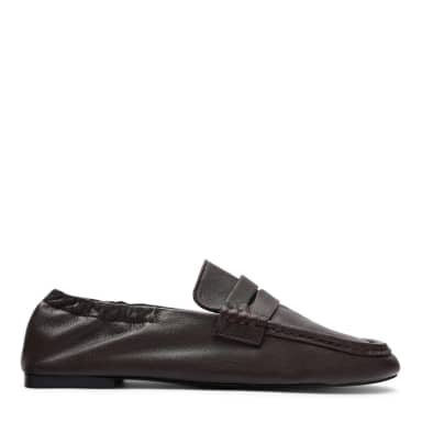 Sacha Bruine leren loafers met rimpel design