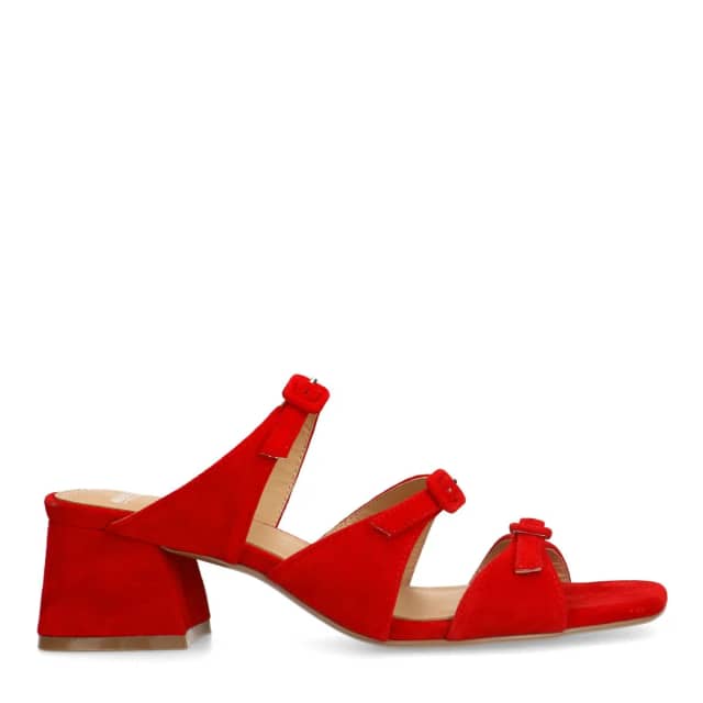 Manfield Rode Suède Sandalen Met Hak En Gespjes