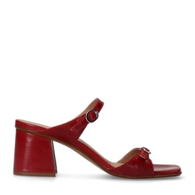 Rode leren sandalen met hak