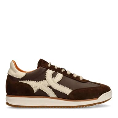 Manfield Bruine Leren Sneakers Met Suède Details Met Veters