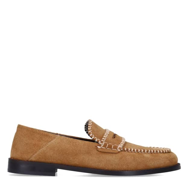 Sacha Cognac suède loafers met gestikte details
