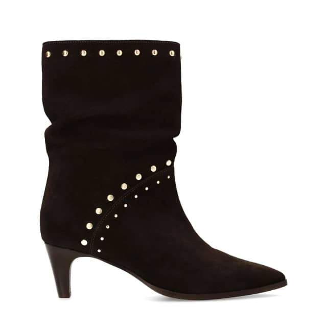 Manfield Donkerbruine Suède Enkellaarsjes Met Studs Met Naaldhak Van 6 Cm