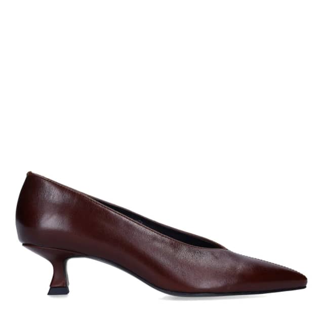 Sacha Bordeaux rode leren pumps