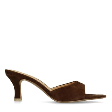 Manfield Bruine Suède Pumps Trechterhakvan 6 Cm