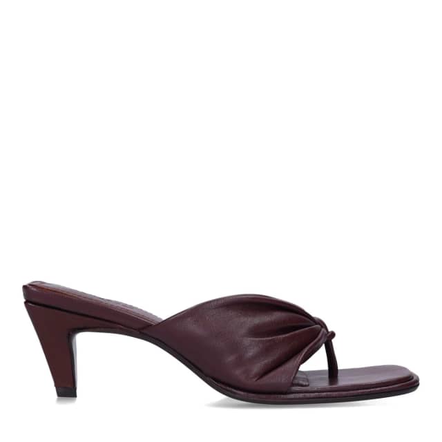 Sacha Bordeaux leren slippers met hak