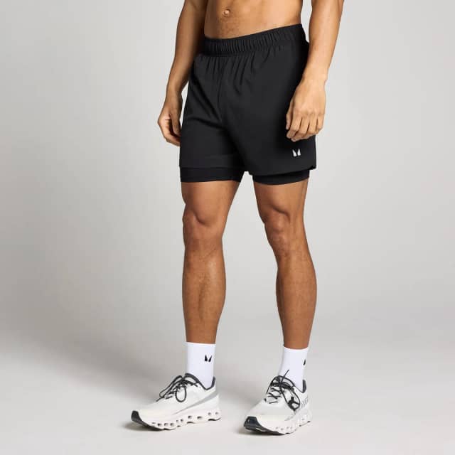 Myprotein MP 2-in-1-trainingsshort met binnenbeenlengte van 13 cm voor heren - Zwart